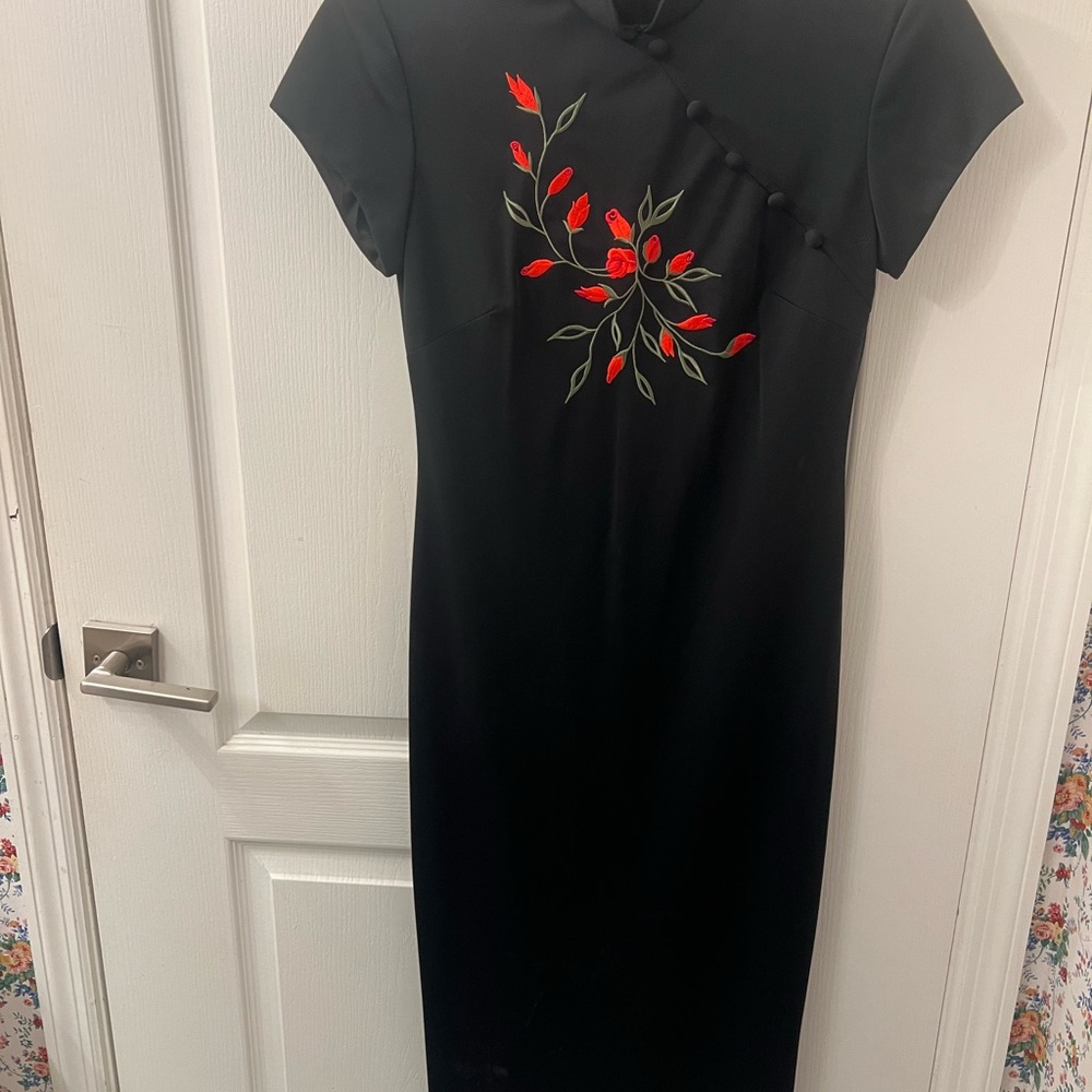 Elegant Black Dress with Red Floral Embroidery